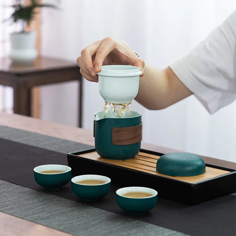 Ceramic Tea Cup One Pot Three Cups Outdoor Portable Travel Kung Fu Tea Set Gift
Ceramic Tea Cup One Pot Three Cups Outdoor Portable Travel Kung Fu Tea Set Gift