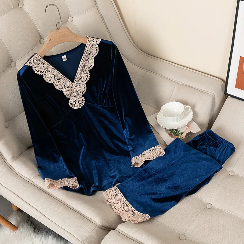 Autumn Winter Women Golden Velvet Nightwear Pajamas Suit Loose Long Sleeve Set Lace Patchwork Home Wear Two-piece
Autumn Winter Women Golden Velvet Nightwear Pajamas Suit Loose Long Sleeve Set Lace Patchwork Home Wear Two-piece