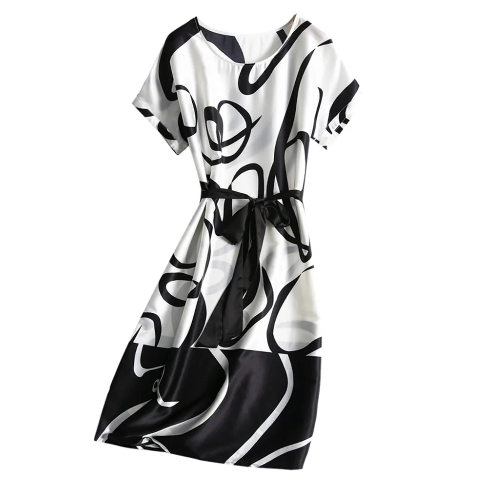 Silviye Nordic black and white printed silk dress women's mulberry silk French waistband party A-line dress new summer
Silviye Nordic black and white printed silk dress women's mulberry silk French waistband party A-line dress new summer