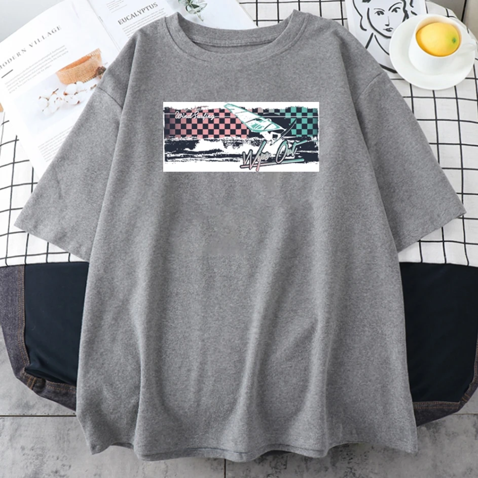 Wind swrfing printing Tshirts woman Fashion Breathable T Shirt Creativity soft Tshirt Simplicity Loose Female Tshirts
Wind swrfing printing Tshirts woman Fashion Breathable T Shirt Creativity soft Tshirt Simplicity Loose Female Tshirts
