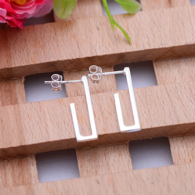 Real 925 Sterling Silver Fashion Simple Rectangle Earrings Fine Charm Jewelry for Women
Real 925 Sterling Silver Fashion Simple Rectangle Earrings Fine Charm Jewelry for Women