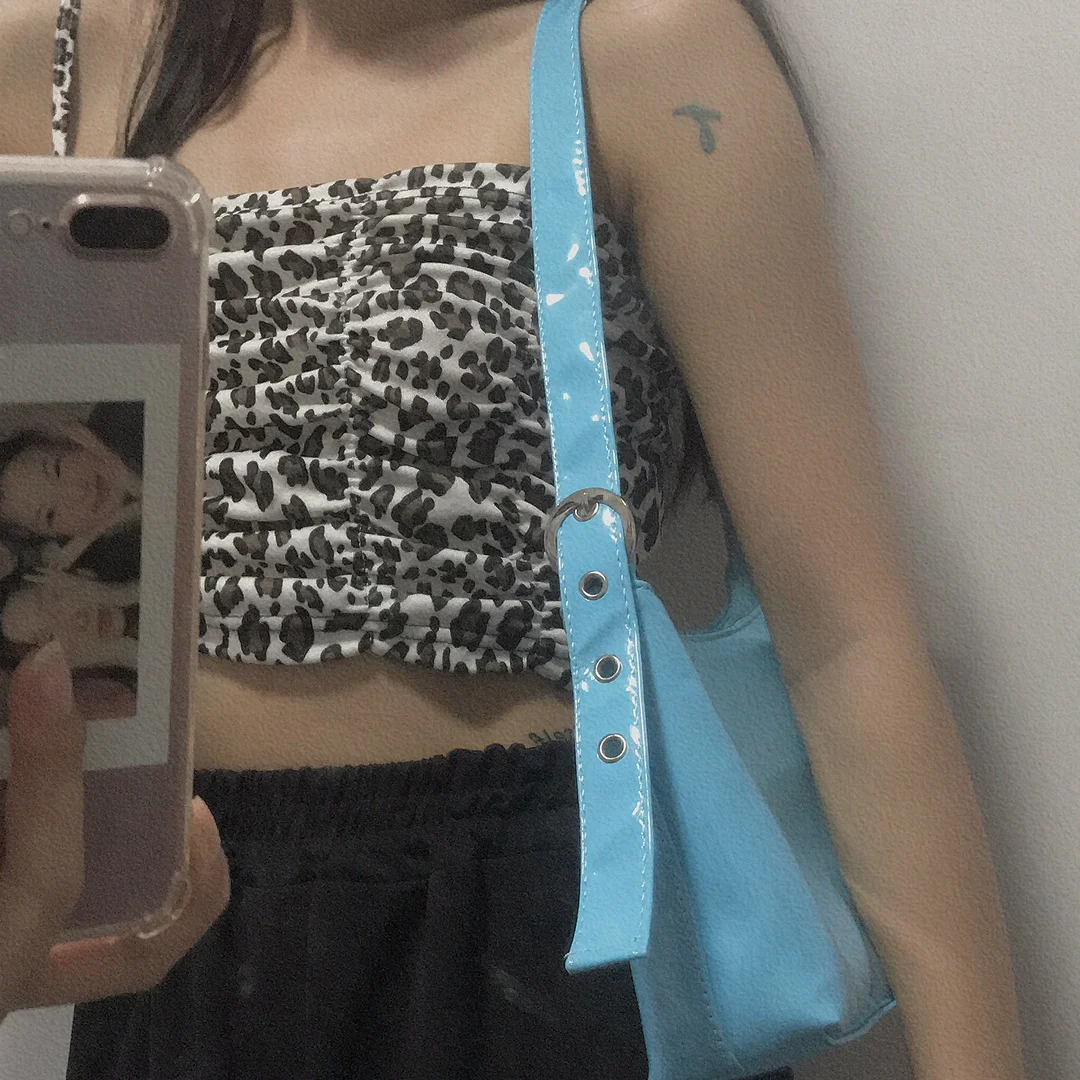Vintage PU Patent Leather Ladies Baguette Shoulder Bags Fashion Women Hobos Handbags Luxury Female Armpit Bag Tote Clutch Purse
Vintage PU Patent Leather Ladies Baguette Shoulder Bags Fashion Women Hobos Handbags Luxury Female Armpit Bag Tote Clutch Purse