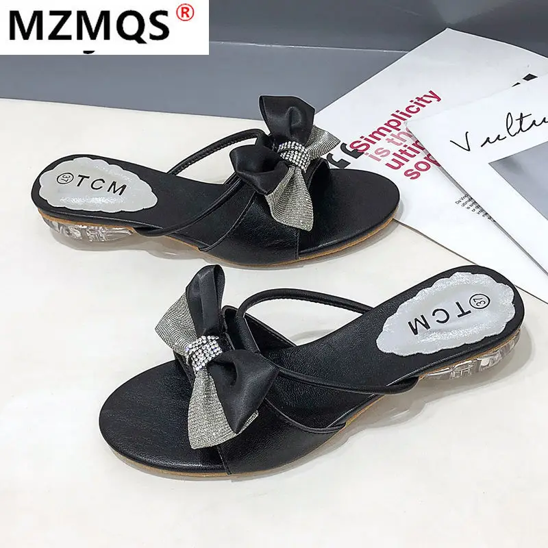 Summer Women's Slippers 2021 New Women Outdoor Comfortable Open Toe Casual Sandals Fashion Bowknot Low-heeled Sandals for Woman
Summer Women's Slippers 2021 New Women Outdoor Comfortable Open Toe Casual Sandals Fashion Bowknot Low-heeled Sandals for Woman