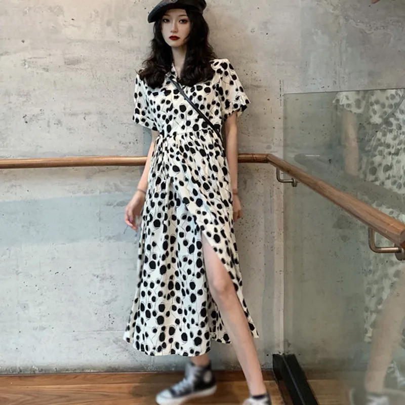 Retro Style Polka Dot Prints Dresses For Women Fashion Chic High Waist Mid-length 2020 New Lapel Short-sleeved Split Dress
Retro Style Polka Dot Prints Dresses For Women Fashion Chic High Waist Mid-length 2020 New Lapel Short-sleeved Split Dress