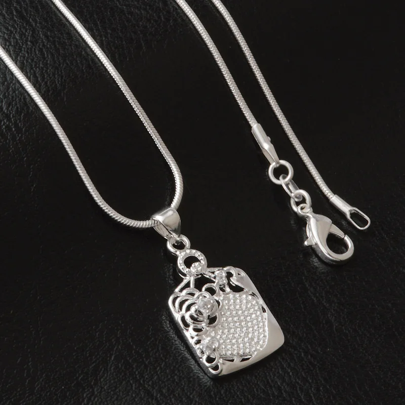 OMHXZJ Wholesale Personality Fashion Woman Girl Party Gift Silver Square AAA Zircon 925 Sterling Silver Pendant Necklace NC117
OMHXZJ Wholesale Personality Fashion Woman Girl Party Gift Silver Square AAA Zircon 925 Sterling Silver Pendant Necklace NC117