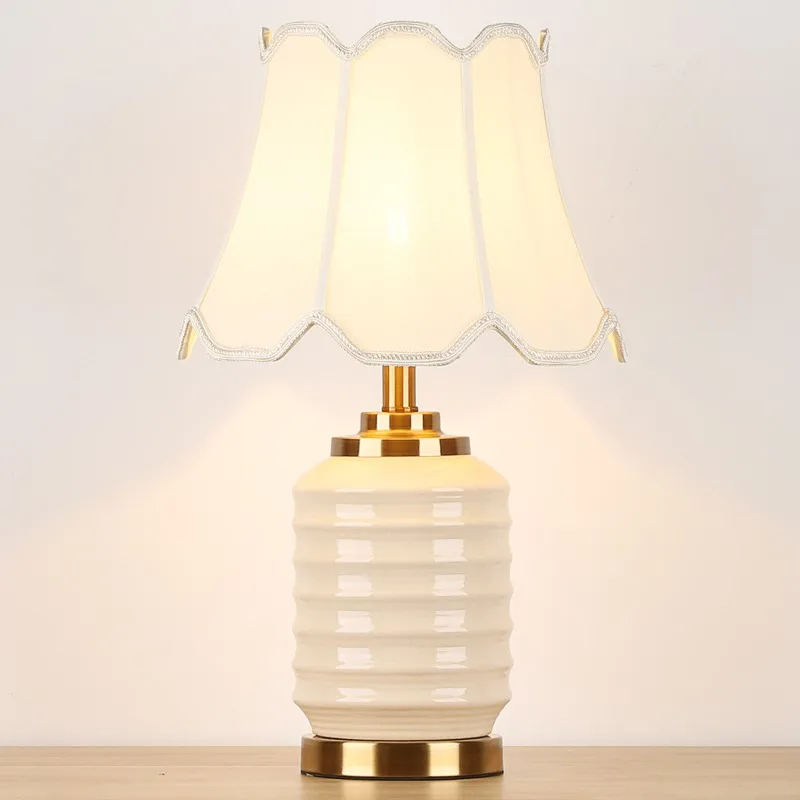 SAROK Luxury Table Lamp LED Modern Desk Light Bedside Fabric Home Decorative for Foyer Bed Room Office Study Hotel
SAROK Luxury Table Lamp LED Modern Desk Light Bedside Fabric Home Decorative for Foyer Bed Room Office Study Hotel