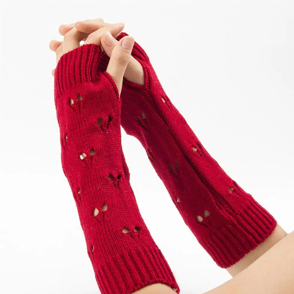 Women Gloves Stylish Hand Warmer Winter Gloves Women Arm Crochet Knitting Hollow Heart Mitten Warm Fingerless Gloves
Women Gloves Stylish Hand Warmer Winter Gloves Women Arm Crochet Knitting Hollow Heart Mitten Warm Fingerless Gloves