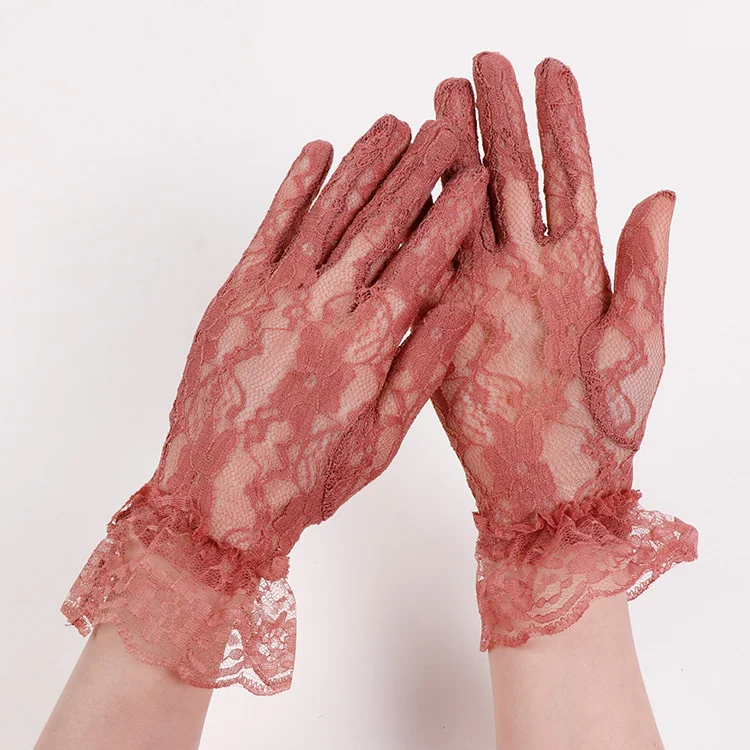 Lace lace gloves thin cut Sexy Black Ladies short driving etiquette wedding performance spring and summer
Lace lace gloves thin cut Sexy Black Ladies short driving etiquette wedding performance spring and summer