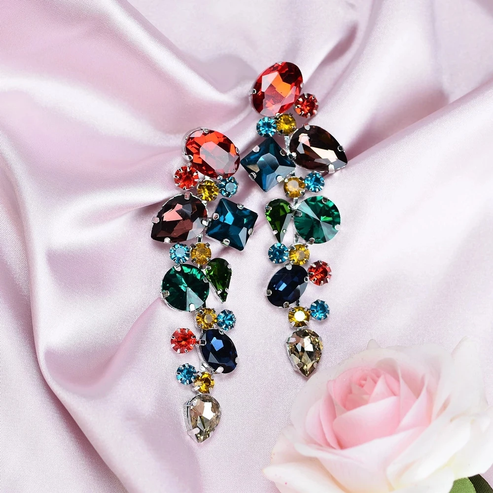 Color Gem Combination Pendant Earrings 2021 New Hot Women Fashion Diamond Earrings Modern Woman Jewelry Accessories Girl's Gift
Color Gem Combination Pendant Earrings 2021 New Hot Women Fashion Diamond Earrings Modern Woman Jewelry Accessories Girl's Gift
