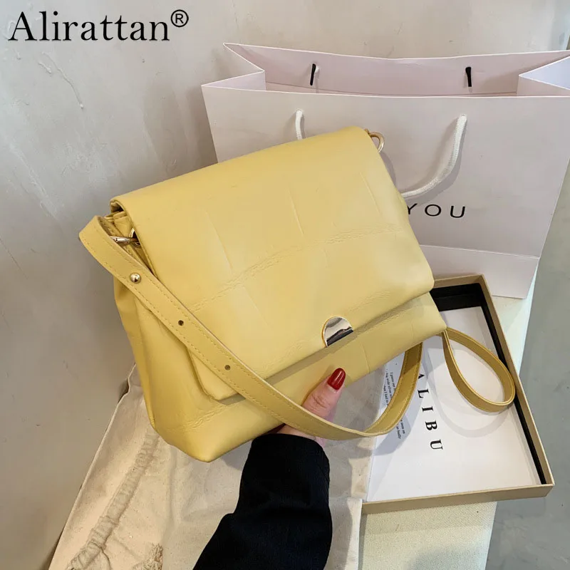 Retro Solid Color PU Leather Crossbody Bags For Women 2021 Summer New Fashion Casual Brand Handbag Tourism Shopping Shoulder Bag
Retro Solid Color PU Leather Crossbody Bags For Women 2021 Summer New Fashion Casual Brand Handbag Tourism Shopping Shoulder Bag