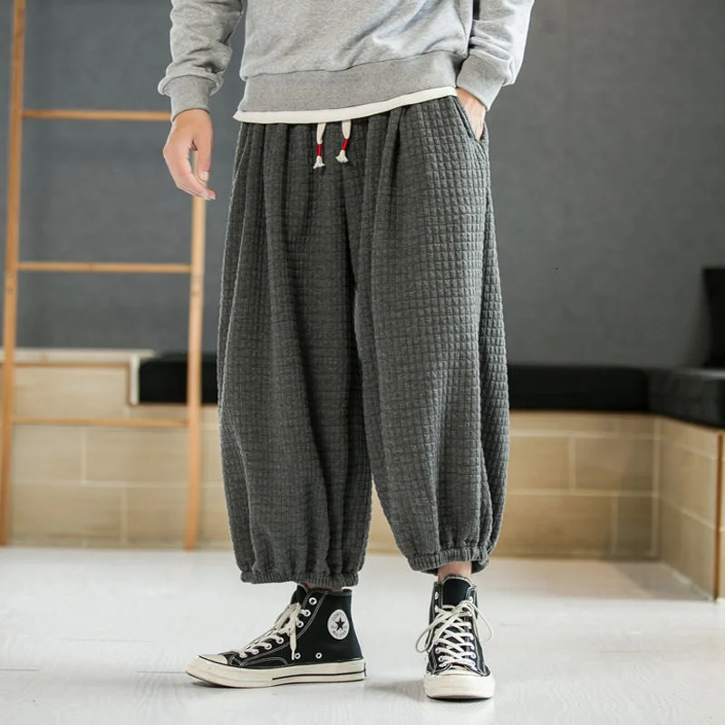 MrGB 2023 New Big Size Mens Bloomers Solid Color Knitted Breeches Casual Chinese Style Male Wide Leg Pants Vintage Trousers
MrGB 2023 New Big Size Mens Bloomers Solid Color Knitted Breeches Casual Chinese Style Male Wide Leg Pants Vintage Trousers