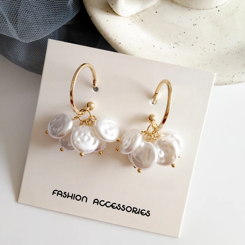 Bohemia Tassel Baroque Pearl Earrings Accessories personality temperament Metal C shape Stud Earrings For Women Banquet Jewelry
Bohemia Tassel Baroque Pearl Earrings Accessories personality temperament Metal C shape Stud Earrings For Women Banquet Jewelry