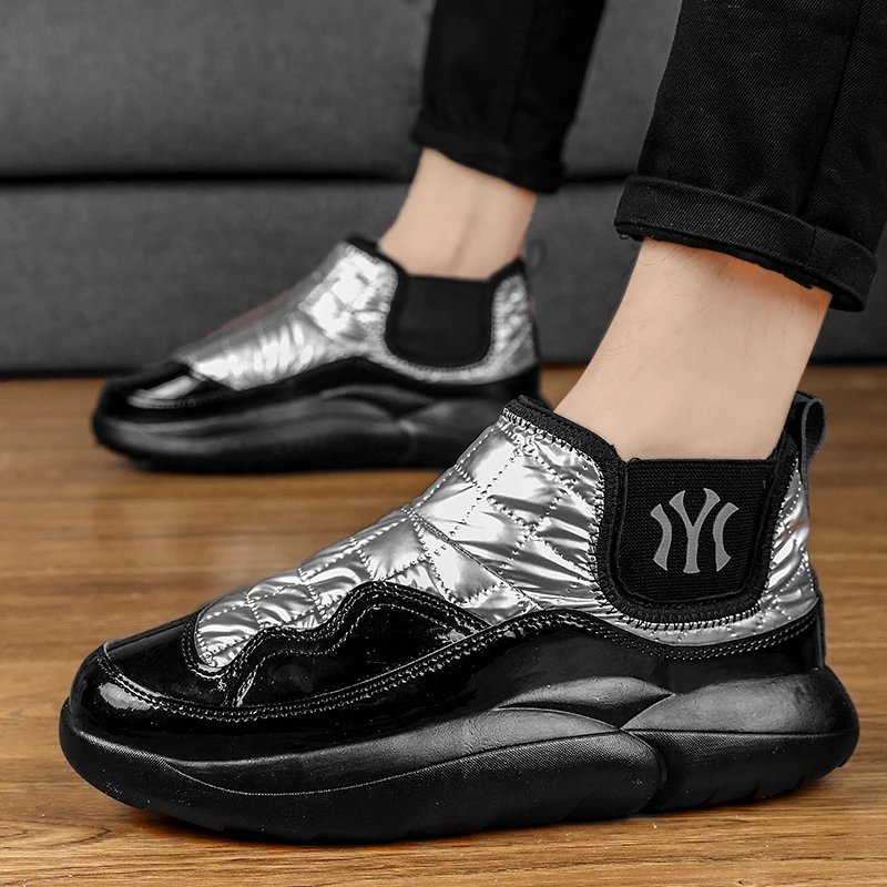 Winter plus velvet warmth thick-soled down cloth cotton shoes for men 2021 new comfortable slip-on snow boots
Winter plus velvet warmth thick-soled down cloth cotton shoes for men 2021 new comfortable slip-on snow boots