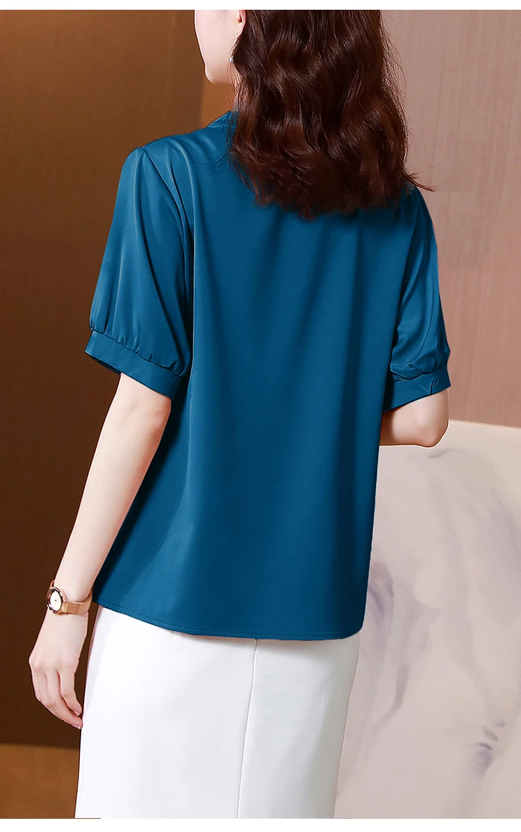 Women's Blouse Satin Shirts Embroidery Top Short Sleeve V-neck Shirt Simple Tops Fashion Blouses Casual Lady Blusas Houthion
Women's Blouse Satin Shirts Embroidery Top Short Sleeve V-neck Shirt Simple Tops Fashion Blouses Casual Lady Blusas Houthion