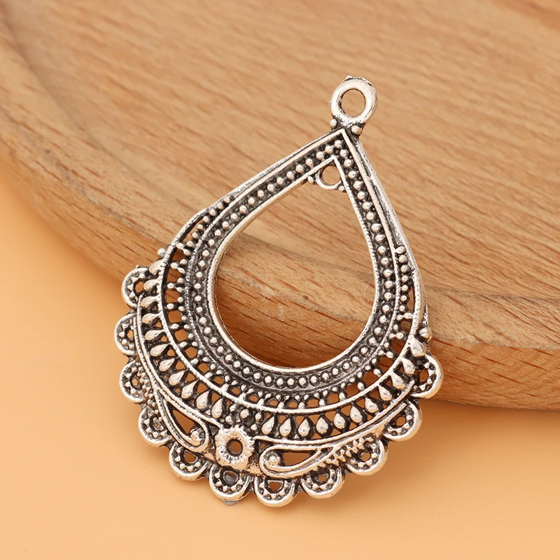 10pcs/Lot Tibetan Silver Multi Strand Boho Waterdrop Chandelier Connectors Charms for DIY Earrings Jewelry Making Accessories
10pcs/Lot Tibetan Silver Multi Strand Boho Waterdrop Chandelier Connectors Charms for DIY Earrings Jewelry Making Accessories