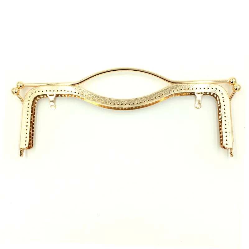 20cm 27cm Gold Tone Shape M Purse Frame Kiss Clasp Clutch Buckle Wrist DIY Handbag Hardware Accessories Changement Handle
20cm 27cm Gold Tone Shape M Purse Frame Kiss Clasp Clutch Buckle Wrist DIY Handbag Hardware Accessories Changement Handle