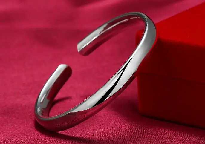 YGU01 925 silver Classic Engagement Bracelet White Cubic Zircon Female Women Bracelet Jewelry
YGU01 925 silver Classic Engagement Bracelet White Cubic Zircon Female Women Bracelet Jewelry