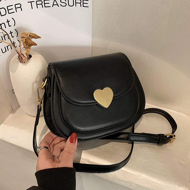 VeryMe Fashion Mini Crossbody Bag Women Love Lock Designer Shoulder Simple Bag Black Korea Style Shell Bag Female Sac Femme Luxe
VeryMe Fashion Mini Crossbody Bag Women Love Lock Designer Shoulder Simple Bag Black Korea Style Shell Bag Female Sac Femme Luxe