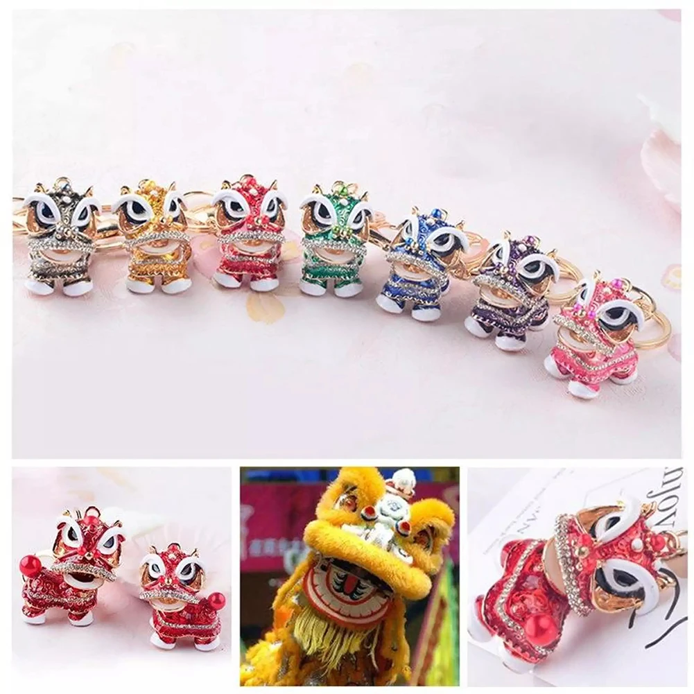 2022 Chinese New Year Style Lion Dance Key Ring Alloy Key Chain Pendant Cute Lion Rhinestones Keyring Gift for Children Friends
2022 Chinese New Year Style Lion Dance Key Ring Alloy Key Chain Pendant Cute Lion Rhinestones Keyring Gift for Children Friends