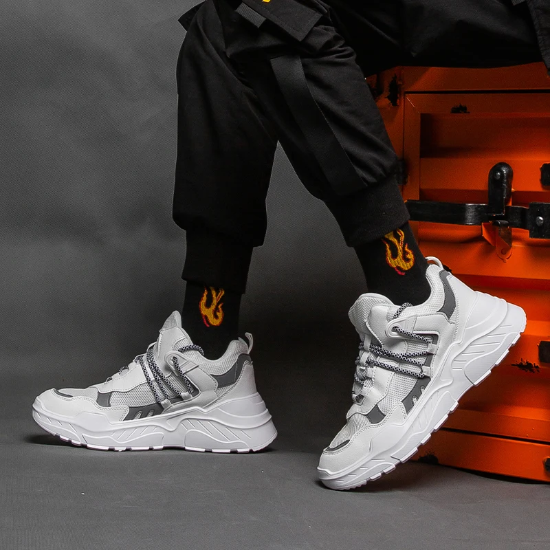 Кеды мужские без шнуровки, повседневная обувь, Роскошные Дизайнерские кроссовки, для мужа, тенниса, лето 2021
Кеды мужские без шнуровки, повседневная обувь, Роскошные Дизайнерские кроссовки, для мужа, тенниса, лето 2021