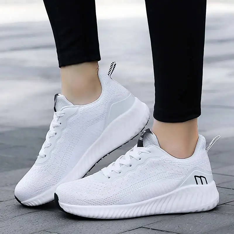 Женская спортивная обувь на платформе, размер 43, женские кроссовки для бега, женские спортивные кроссовки, женские кроссовки на платформе д... 
Женская спортивная обувь на платформе, размер 43, женские кроссовки для бега, женские спортивные кроссовки, женские кроссовки на платформе д...