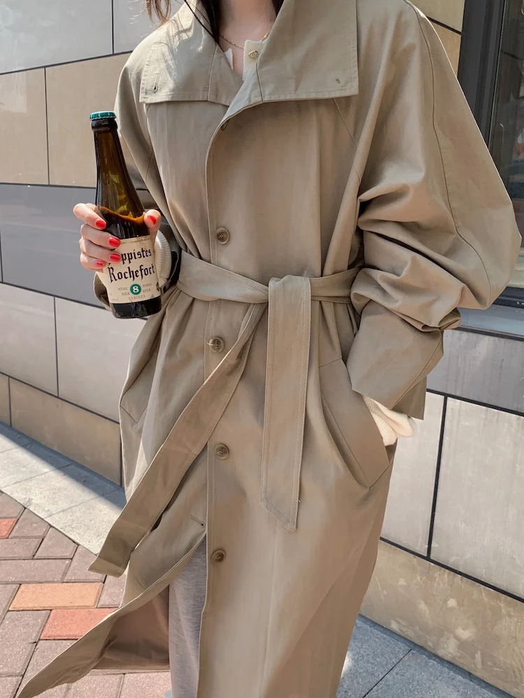 Trench Coat Women elegant Stand Collar With Belt Pick Hip Solid Khaki High Street Oversize 2021 New Autumn Fashion Coats
Trench Coat Women elegant Stand Collar With Belt Pick Hip Solid Khaki High Street Oversize 2021 New Autumn Fashion Coats