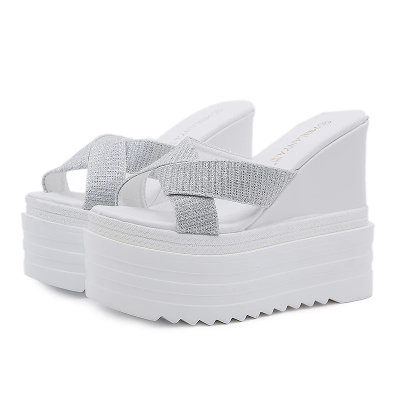 13.5CM Slippers Slope heel stripper Fashion Sexy Nightclub Models Show Party Full dress Concise Bling Elegant Mature Lady New
13.5CM Slippers Slope heel stripper Fashion Sexy Nightclub Models Show Party Full dress Concise Bling Elegant Mature Lady New