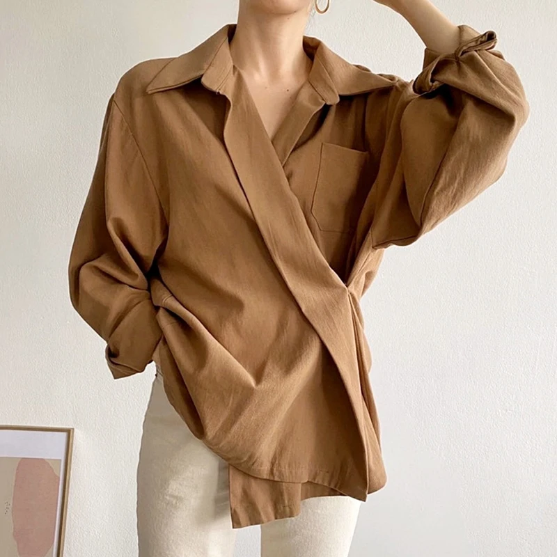 Korean Autumn French Blouse Female Chic Lapel Cross Loose Blusa Solid Color Pocket Casual Long-sleeved Shirt DK1182
Korean Autumn French Blouse Female Chic Lapel Cross Loose Blusa Solid Color Pocket Casual Long-sleeved Shirt DK1182