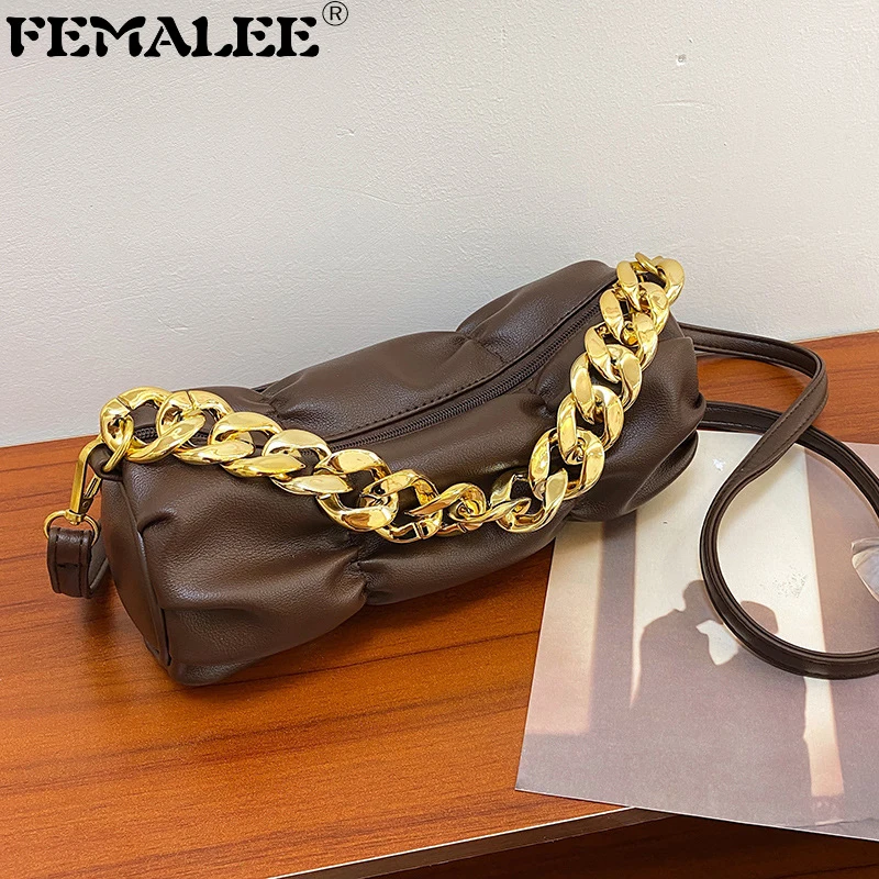Ruched Vintage Thick Chains Bucket Luxury Handbags Women Fashion Winter Shoulder Crossbody Purses Ladies Soft Leather Cloud Bags
Ruched Vintage Thick Chains Bucket Luxury Handbags Women Fashion Winter Shoulder Crossbody Purses Ladies Soft Leather Cloud Bags
