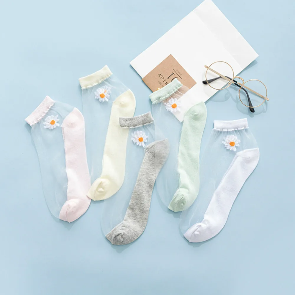 2021 New Women Summer Ultrathin Ankle Socks Transparent Daisy Embroidery Lace Silk Elastic Socks Cute Girls Short Socks
2021 New Women Summer Ultrathin Ankle Socks Transparent Daisy Embroidery Lace Silk Elastic Socks Cute Girls Short Socks