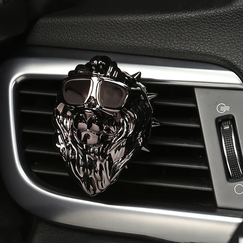 Original Design Lion Car Perfume Creative Bulldog Car Air Freshener Cool Car Fragrance Vent Clip Smell the Car 
Original Design Lion Car Perfume Creative Bulldog Car Air Freshener Cool Car Fragrance Vent Clip Smell the Car