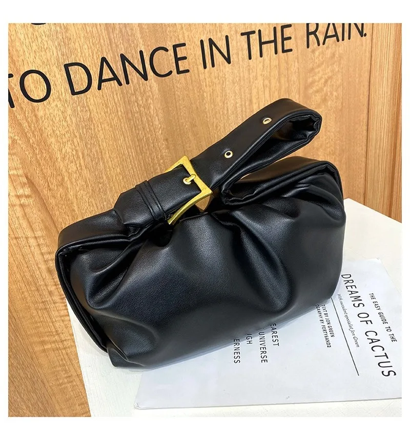 2021 New Fashion Designer Messenger Bag Female Fashion Lady Simple Handbag High Quality Fold Shoulder Bag Popular PU Small Bag
2021 New Fashion Designer Messenger Bag Female Fashion Lady Simple Handbag High Quality Fold Shoulder Bag Popular PU Small Bag