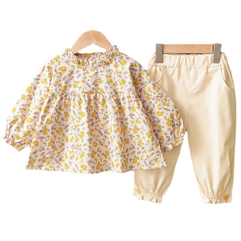 Комплект для девочек, весенне-осенняя одежда для малышей Новинка 2021 года, повседневное пальто с воротником-куклой и длинными штанами, хлопк...
Комплект для девочек, весенне-осенняя одежда для малышей Новинка 2021 года, повседневное пальто с воротником-куклой и длинными штанами, хлопк...