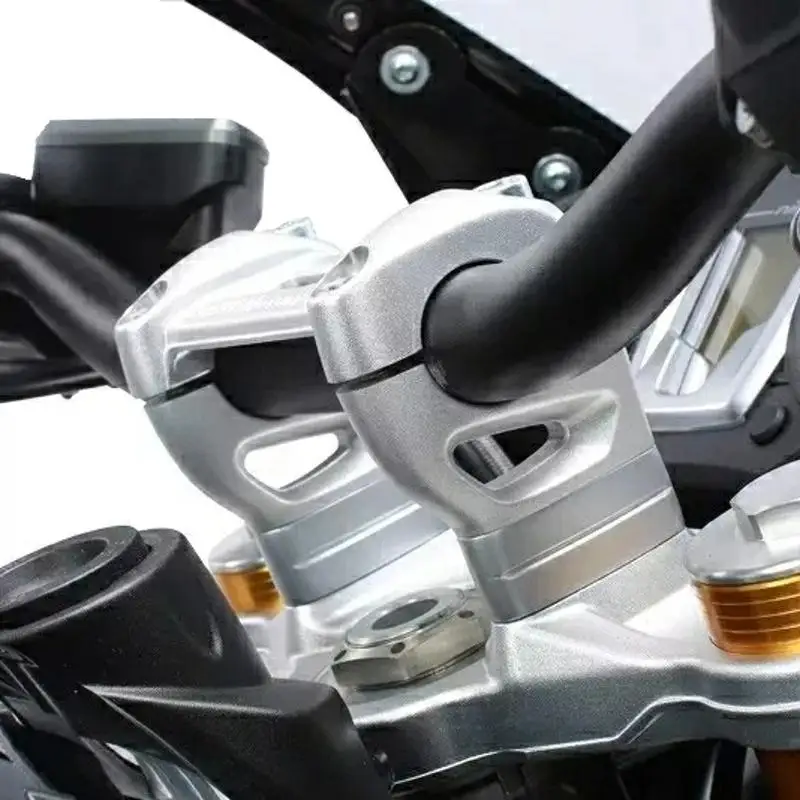 Handlebar Riser Moves 20mm for BMW K1600B R9T Motorcycle Accessories 2014-2020 NINE T R NINE T Pure Racer Urban G/S Scrambler
Handlebar Riser Moves 20mm for BMW K1600B R9T Motorcycle Accessories 2014-2020 NINE T R NINE T Pure Racer Urban G/S Scrambler