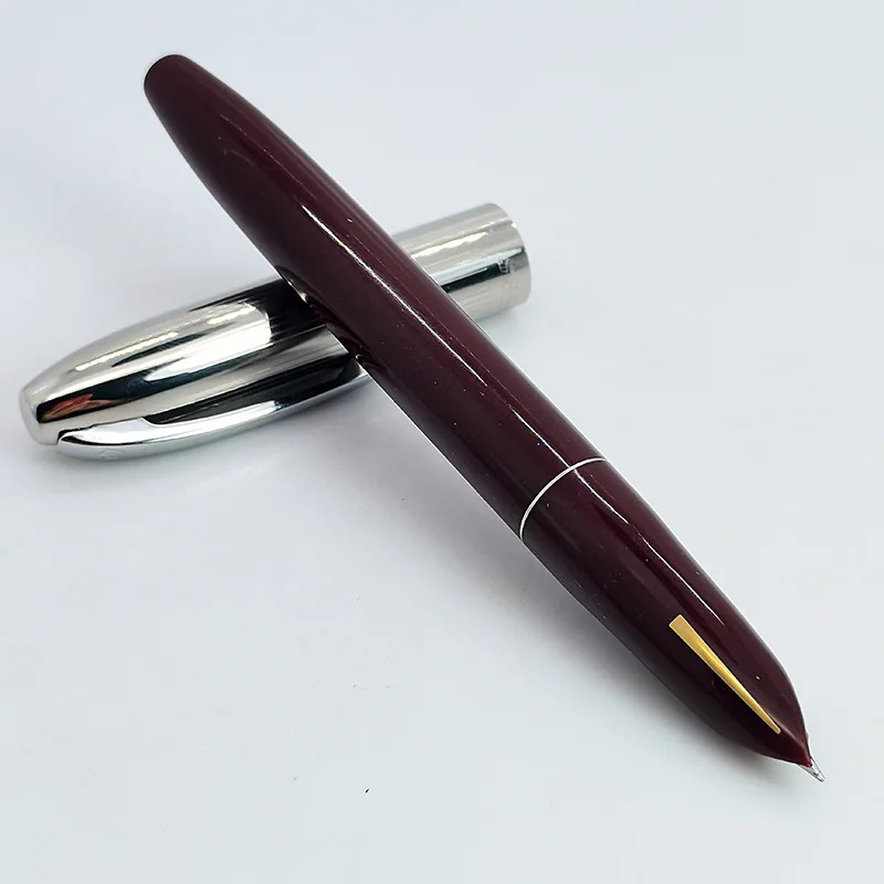 Китайская перьевая ручка HERO 565 с наконечником F
Китайская перьевая ручка HERO 565 с наконечником F