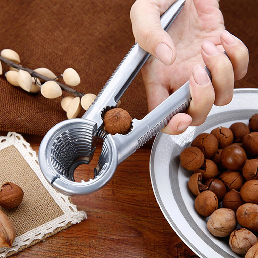 1pc Walnut Opener With Non-Slip Handle Kitchen Tool Aluminum Alloy Walnut Nut Opener Multi-Functional Walnut Pliers Opener
1pc Walnut Opener With Non-Slip Handle Kitchen Tool Aluminum Alloy Walnut Nut Opener Multi-Functional Walnut Pliers Opener