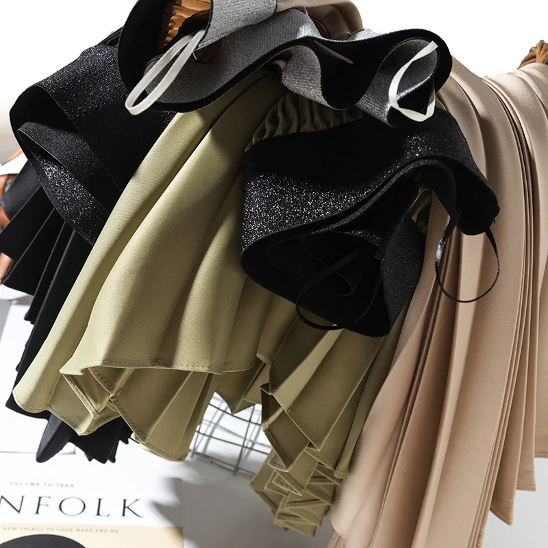 2021 Summer New Satin Gloss Irregular Skirt Dovetail Pleated Skirt High Waist Slimming Women A-line Long Skirt Free Shipping
2021 Summer New Satin Gloss Irregular Skirt Dovetail Pleated Skirt High Waist Slimming Women A-line Long Skirt Free Shipping