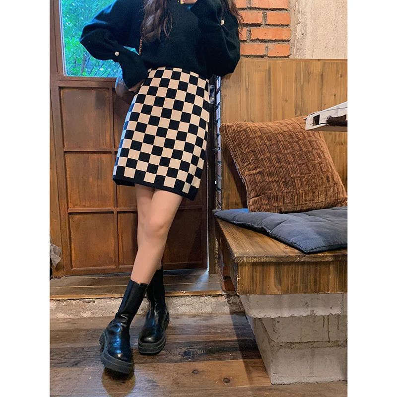 Women Skirt Chessboard Plaid Short Skirt, Half Skirt, High Waist, Thin, Versatile
Women Skirt Chessboard Plaid Short Skirt, Half Skirt, High Waist, Thin, Versatile