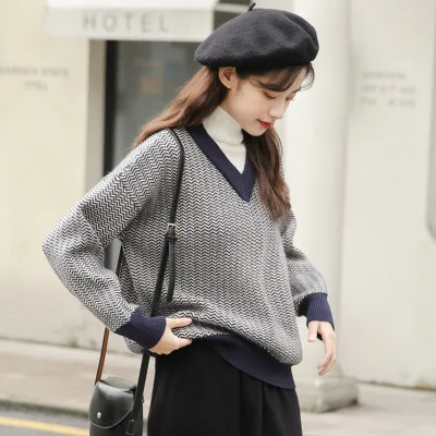 Fall / Winter 2020 New Women Simple Fake Two Piece Wavy Pullover High Neck Long Sleeve Sweater Women's Loose Knit Sweater
Fall / Winter 2020 New Women Simple Fake Two Piece Wavy Pullover High Neck Long Sleeve Sweater Women's Loose Knit Sweater