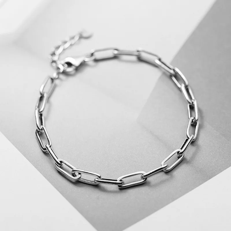 Women's Japanese and South Korean Style Simple Oval Geometric Ring Buckle Thai Silver Cool Bracelet 925 Sterling Silver Bracelet
Women's Japanese and South Korean Style Simple Oval Geometric Ring Buckle Thai Silver Cool Bracelet 925 Sterling Silver Bracelet