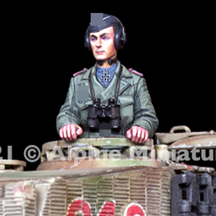 1/35 Resin Model figure GK Soldier, Panzer Ace Set (2 figures), Military theme of World War II, Unassembled and unpainted kit
1/35 Resin Model figure GK Soldier, Panzer Ace Set (2 figures), Military theme of World War II, Unassembled and unpainted kit