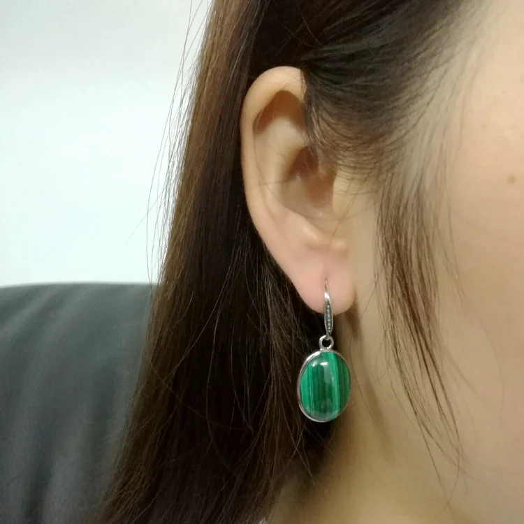 New Original S925 sterling silver inlay with natural malachite earrings for women fashionable women's earrings many optional
New Original S925 sterling silver inlay with natural malachite earrings for women fashionable women's earrings many optional