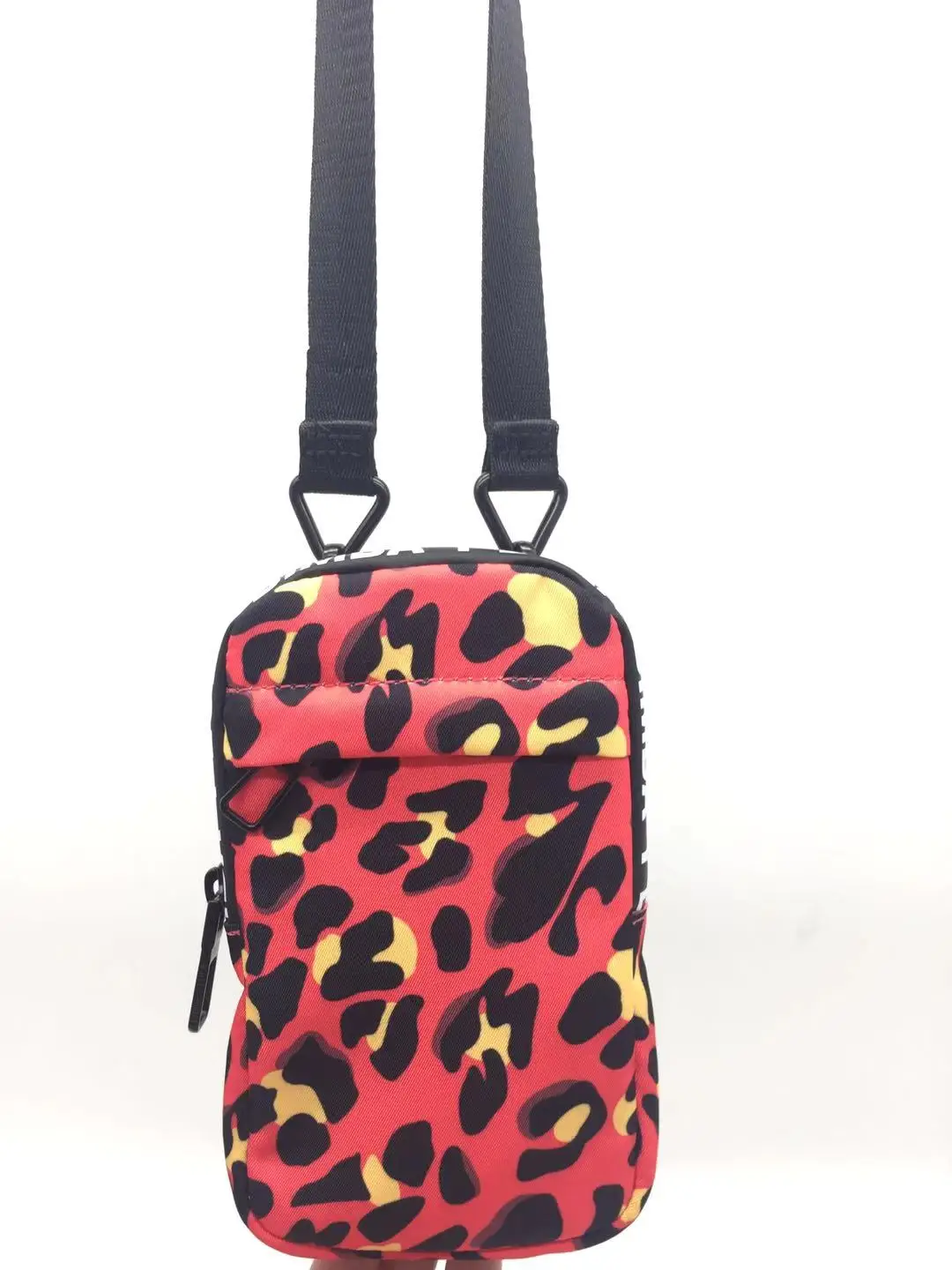 Men's and Ladies' Clutches, Wallet
Men's and Ladies' Clutches, Wallet