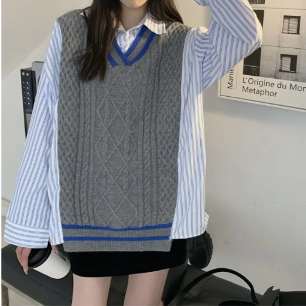 Fake Two Piece Stitched Shirt Collar Sweater Women's Autumn and Winter Loose and Versatile Design Sense Long Sleeve
Fake Two Piece Stitched Shirt Collar Sweater Women's Autumn and Winter Loose and Versatile Design Sense Long Sleeve