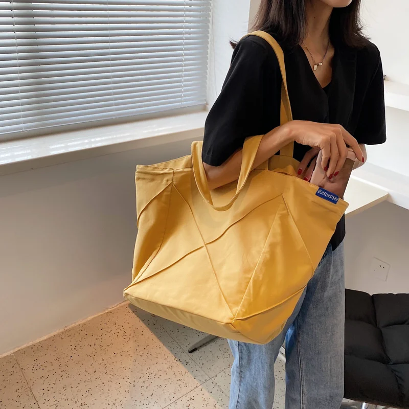 Casual Luxurious Simple Large Capacity Female Fashion Canvas Popular Tote Bag Student Class Bag
Casual Luxurious Simple Large Capacity Female Fashion Canvas Popular Tote Bag Student Class Bag