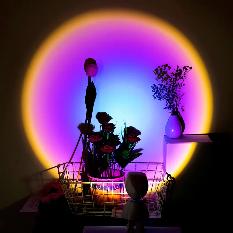 2021 LED Night Light Sunset Projector Creative Robot Atmosphere Table Lamp Home Bedroom Coffe Shop Background Wall Decoration
2021 LED Night Light Sunset Projector Creative Robot Atmosphere Table Lamp Home Bedroom Coffe Shop Background Wall Decoration