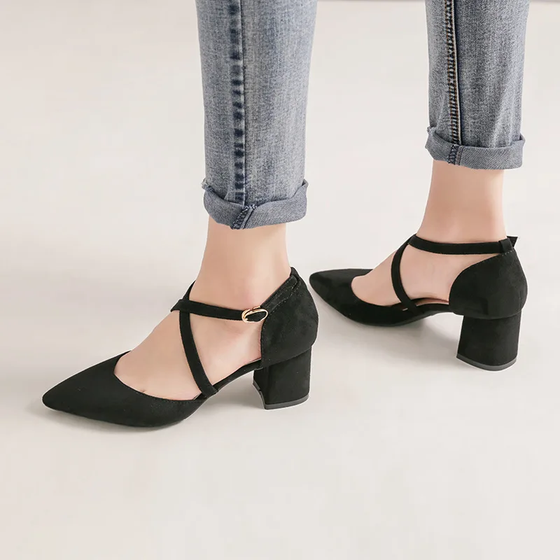 Summer Faux Suede Leather Shoes Woman Cross Band Sandals Med-High Heels Beach Flipflops Ladies Dress Shoes Gladiator Sandalias
Summer Faux Suede Leather Shoes Woman Cross Band Sandals Med-High Heels Beach Flipflops Ladies Dress Shoes Gladiator Sandalias