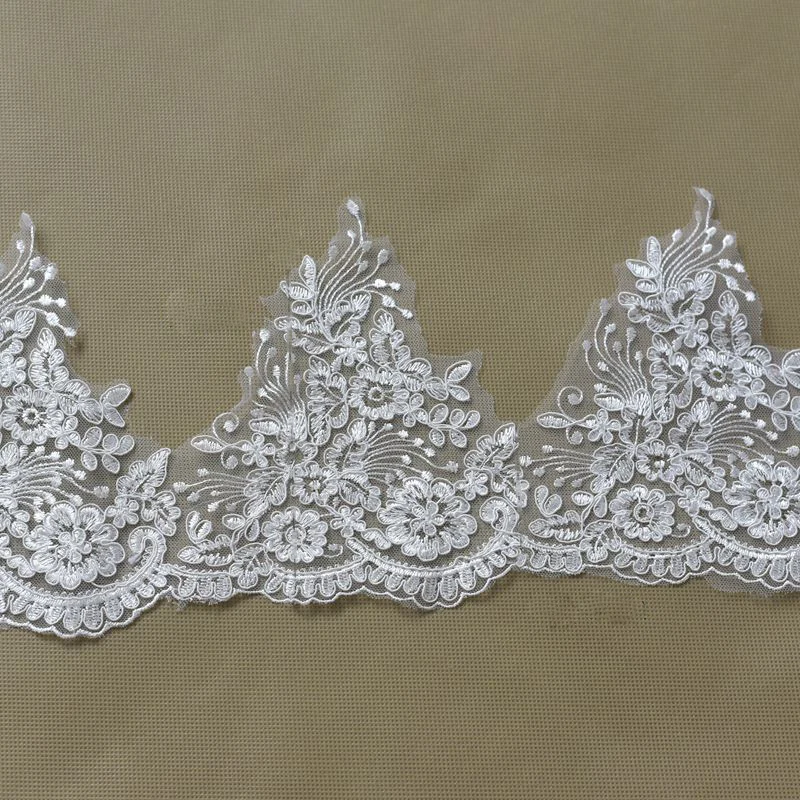 3Yards/pack Refined Luxury with Continental Car Bone Cording Thread Lace Wedding Dress Accessories Lace Trim
3Yards/pack Refined Luxury with Continental Car Bone Cording Thread Lace Wedding Dress Accessories Lace Trim