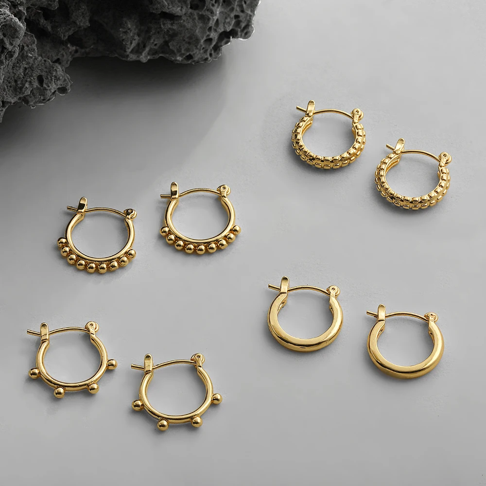 Minimalist Small Twisted Circle Hoop Earrings for Women Gold Color Geometric Beaded Round Earrings Female Jewelry Gift
Minimalist Small Twisted Circle Hoop Earrings for Women Gold Color Geometric Beaded Round Earrings Female Jewelry Gift