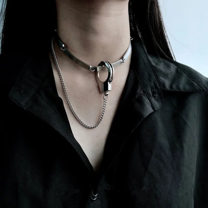 Personality Dark Department Cool Taste Handcuffs Chains Trend Hip-hop Titanium Steel Necklace Jewelry Choker
Personality Dark Department Cool Taste Handcuffs Chains Trend Hip-hop Titanium Steel Necklace Jewelry Choker